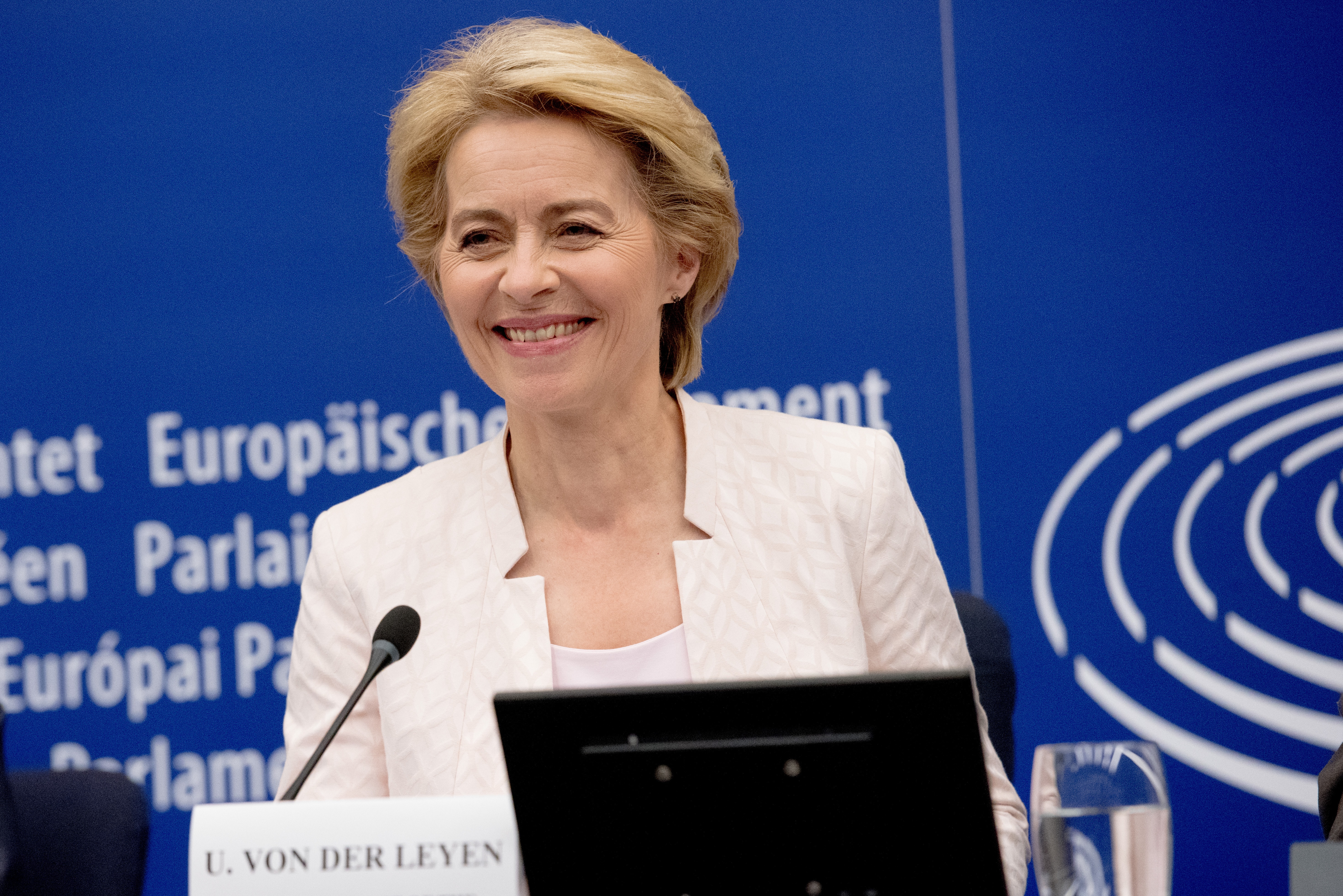 Ursula Von Der Leyen, Nueva Presidenta De La Comisión Europea